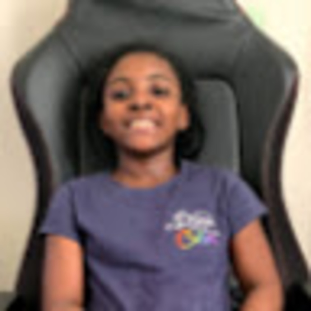 Meet your Posher, Zia